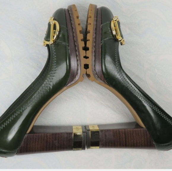 Heels - Picture 3 of 8